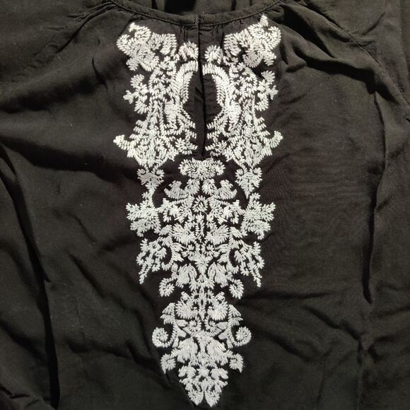 Chelsea & Theodore Long Sleeve Shirt - Picture 2 of 6